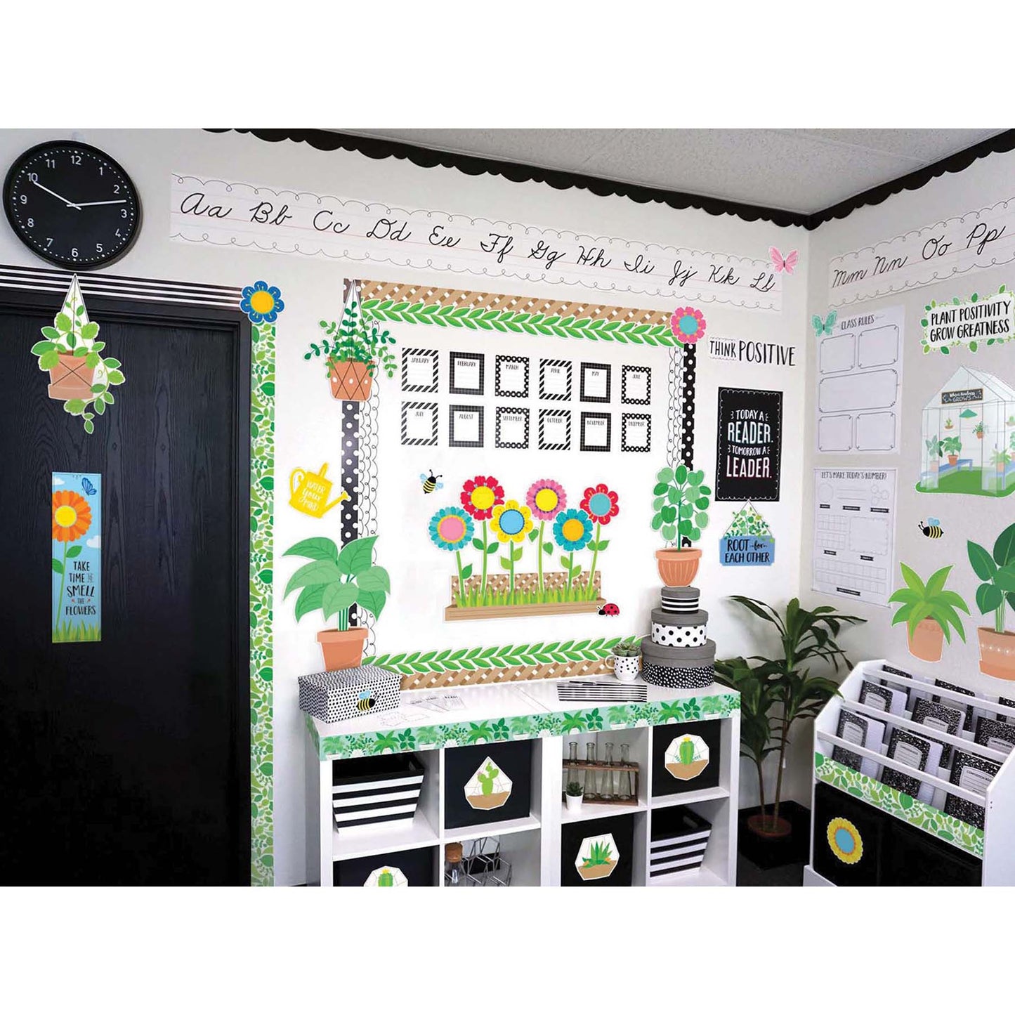 3D Pop! Year-Round Seasonal Accents Bulletin Board Set
