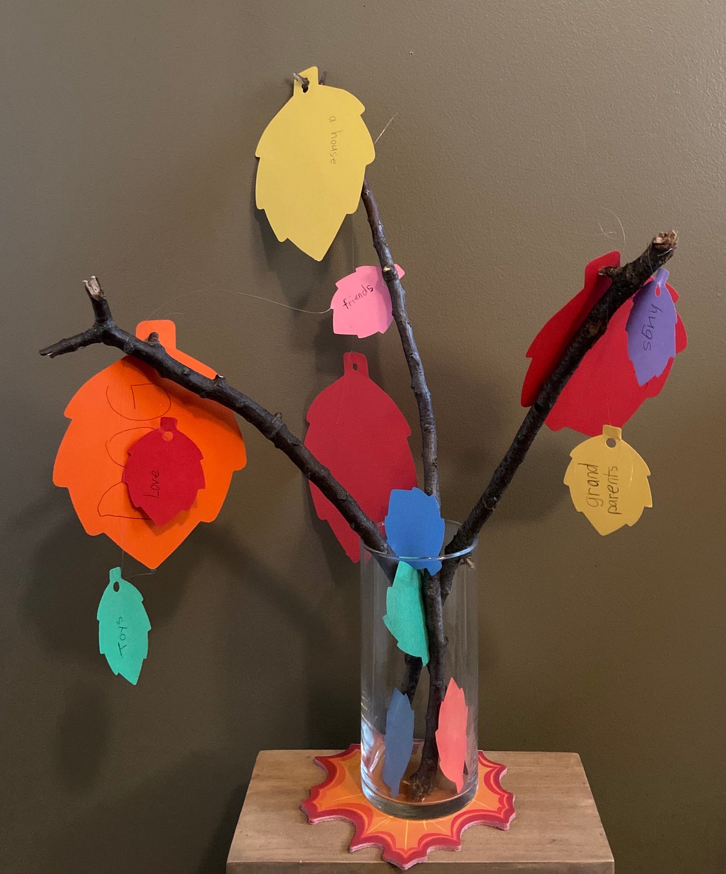 SHAPES ETC. Leaf Assorted Color Creative Cut-Outs- 3"
