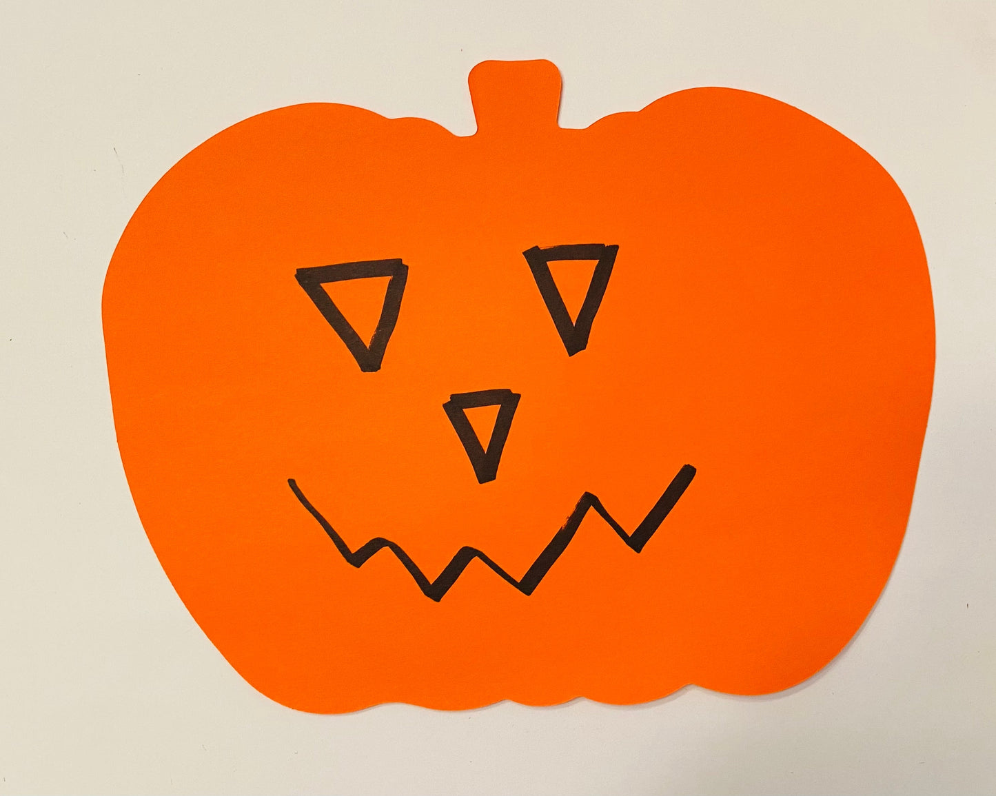 SHAPES ETC. Pumpkin Single Color Super Cut-Outs- 8” x 10”