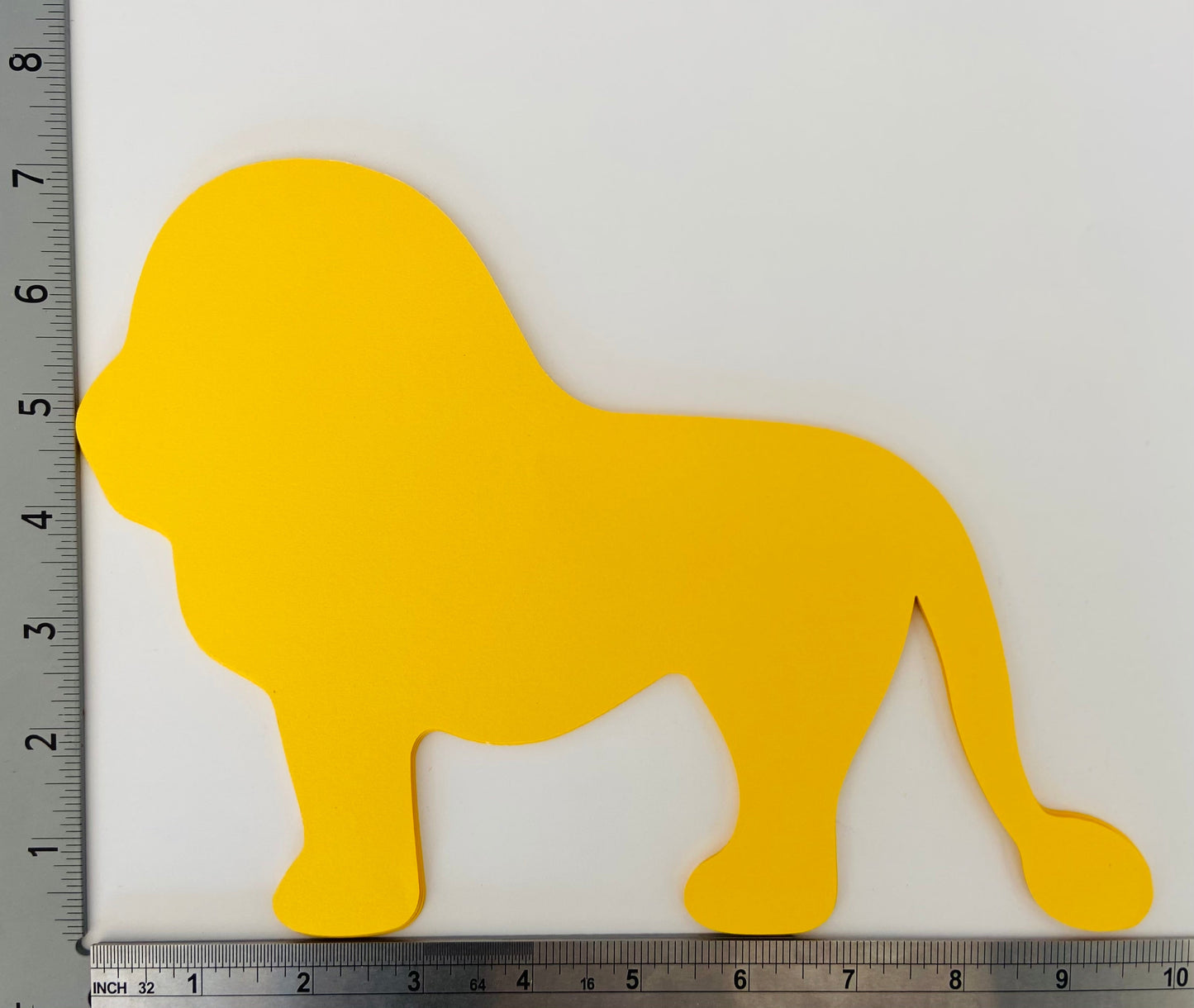 SHAPES ETC. Lion Single Color Super Cut-Outs- 8” x 10”