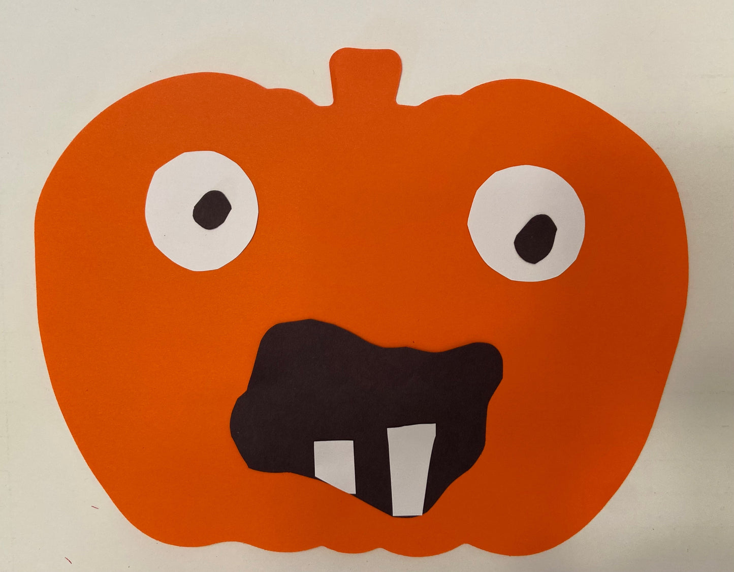 SHAPES ETC. Pumpkin Single Color Super Cut-Outs- 8” x 10”