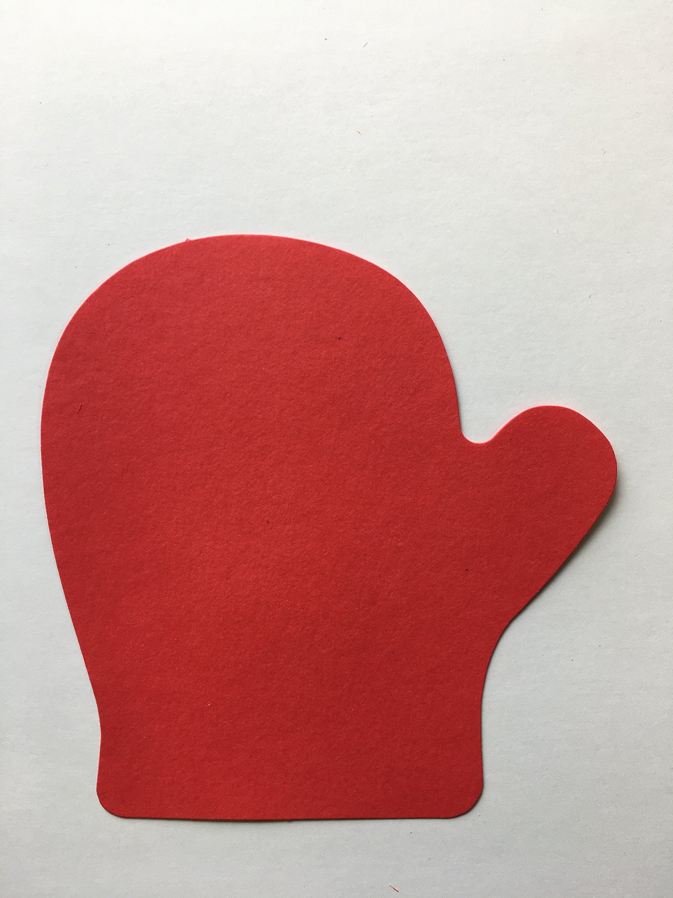 SHAPES ETC. Mitten Assorted Color Creative Cut-Outs- 5.5"